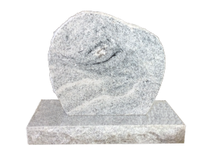 Nr 104 hvítur - Steinn H:46xB:50 -Sökkull 66x30 - Verð 190.000